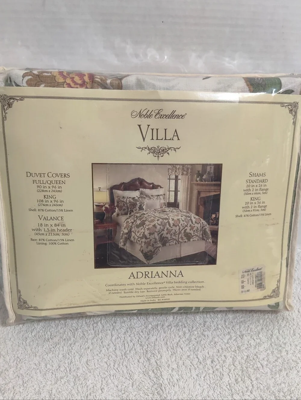 Noble Excellence Villa Adrianna Floral Duvet Cover.